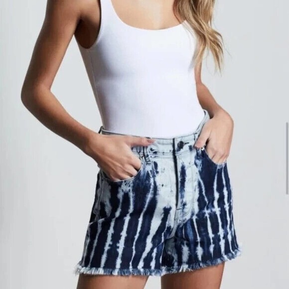 Good American Pants - Good American The Bombshell Tie Dye High Rise Denim Cut-Off Shorts Size 4 / 27